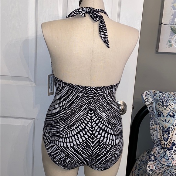 Kenneth Cole One Piece Swimwear by Kenneth Kole - Picture 2 of 7